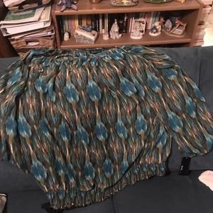 Alycia peacock colored top 1x